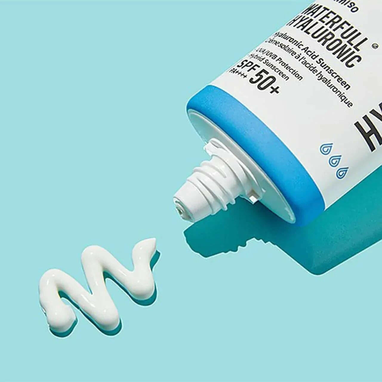 JUMISO Waterfull Hyaluronic Sunscreen 50ml SPF50+ - bellubeauty