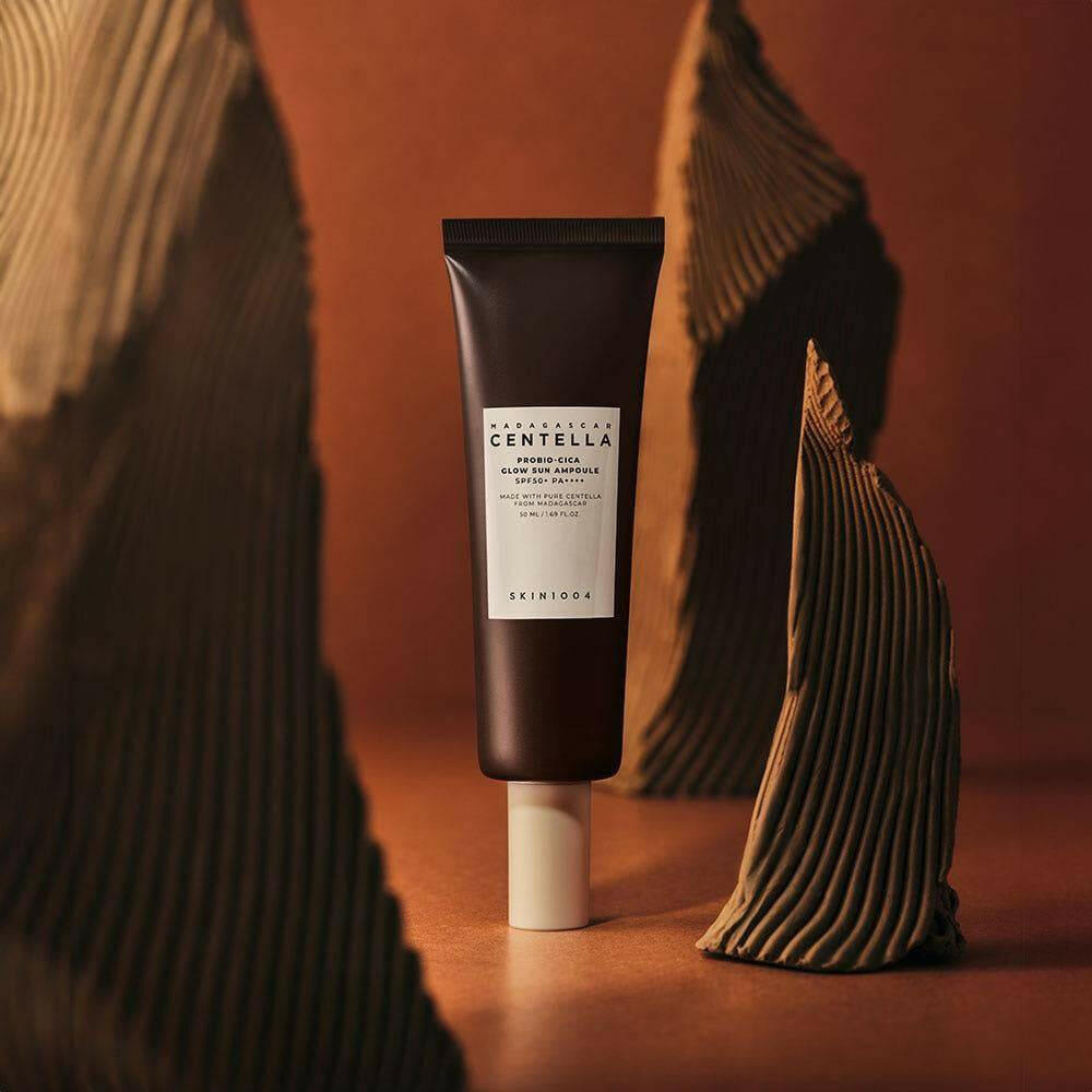 SKIN1004 Madagascar Centella Probio-Cica Glow Sun Ampoule 50ml SPF50+ - bellubeauty