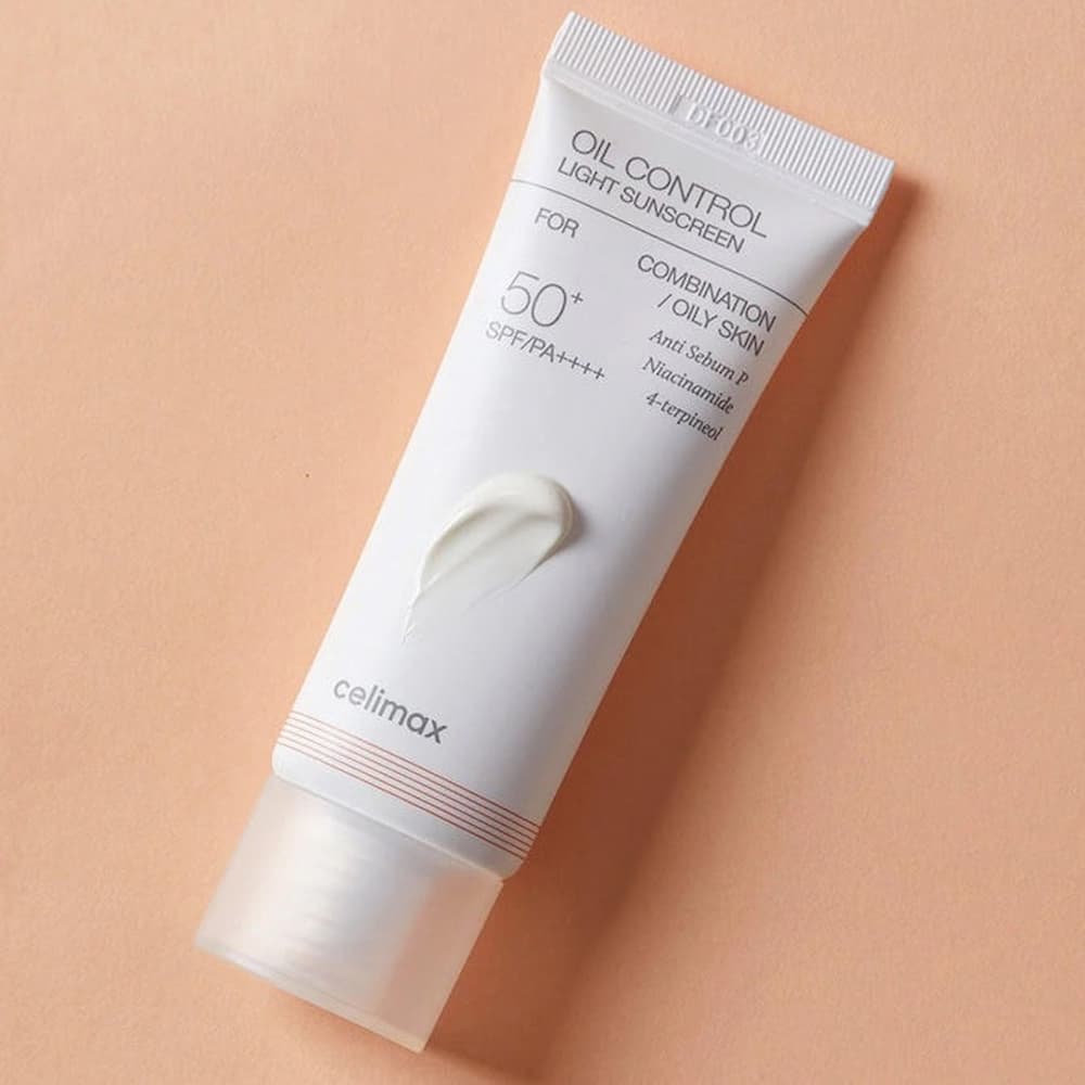 CELIMAX Oil Control Light Sunscreen 40ml SPF50+ - bellubeauty