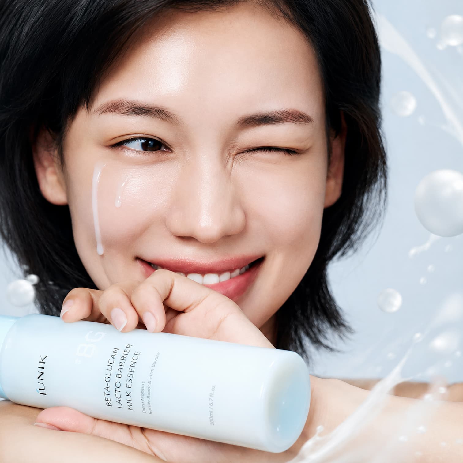 IUNIK Beta-Glucan Lacto Barrier Milk Essence 200ml - BelluBeauty