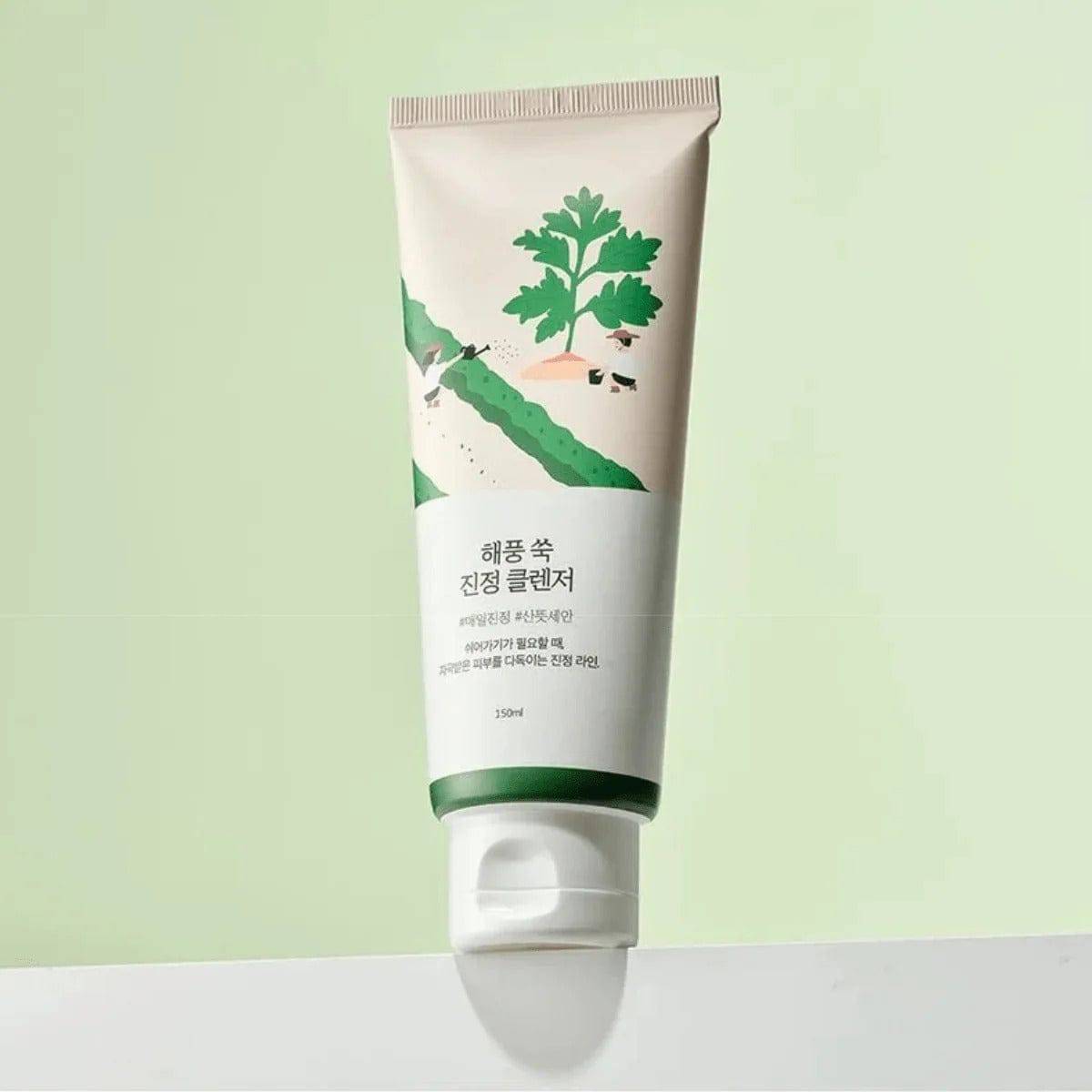ROUND LAB Mugwort Calming Cleanser 150ml - BelluBeauty