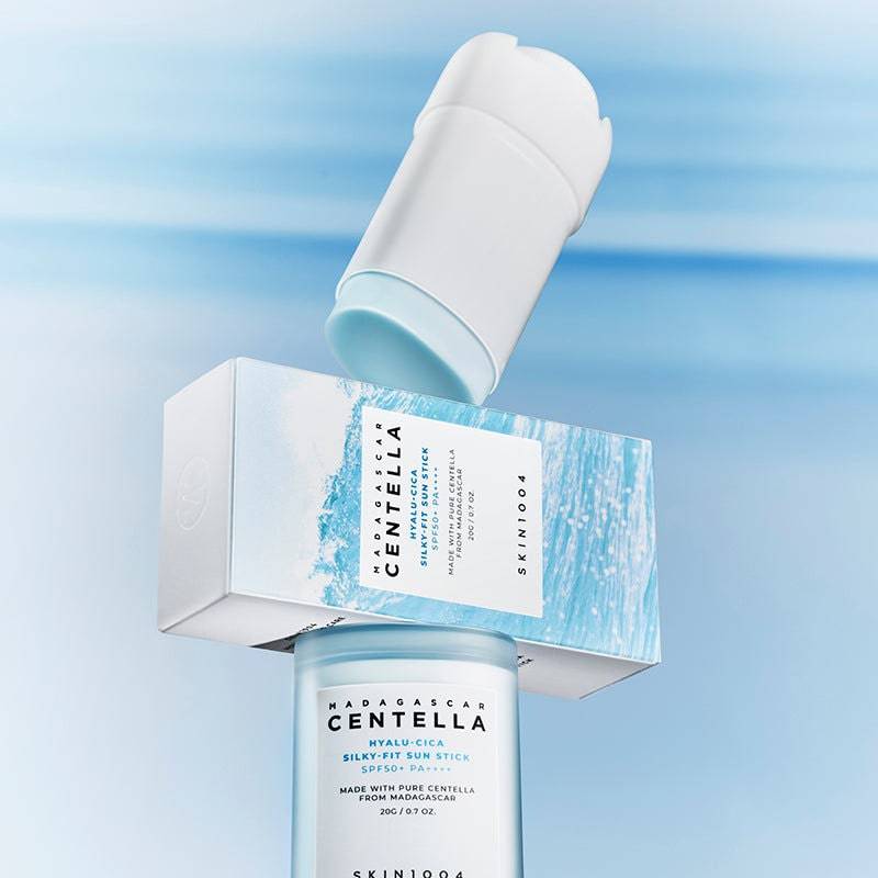 SKIN1004 Madagascar Centella Hyalu-Cica Silky-Fit Sun Stick SPF50+ - BelluBeauty