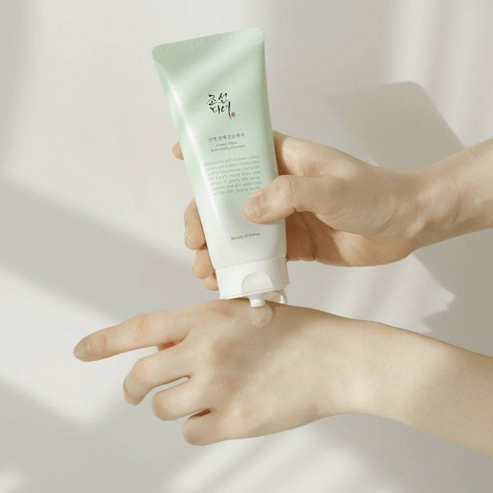 BEAUTY OF JOSEON Green Plum Refreshing Cleanser 100ml - BelluBeauty