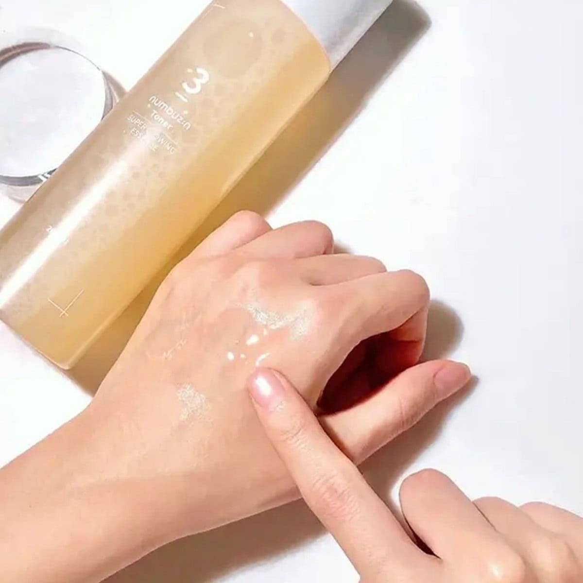 NUMBUZIN No.3 Super Glowing Essence Toner 200ml - BelluBeauty