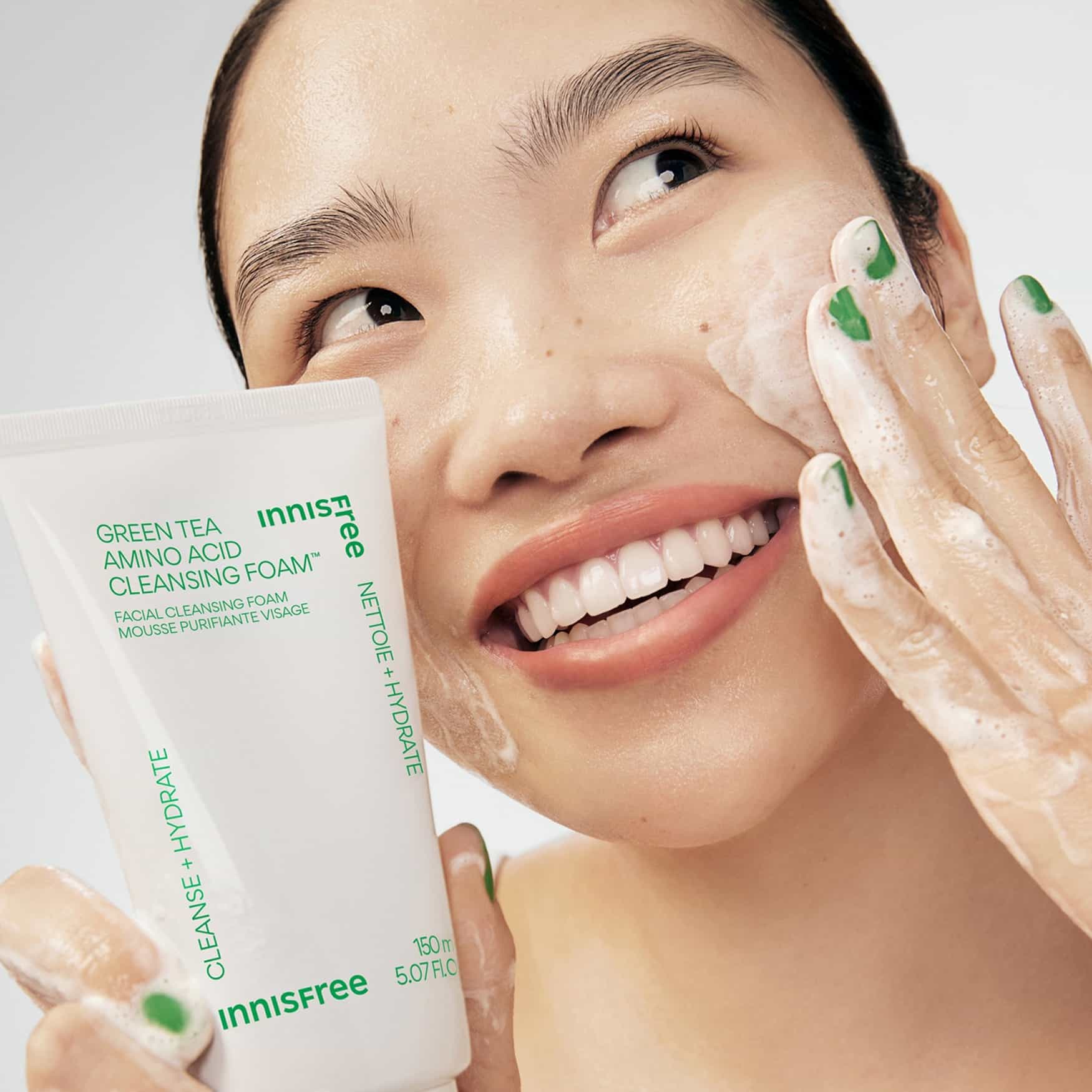 INNISFREE Green Tea Amino Hydrating Cleansing Foam 150g