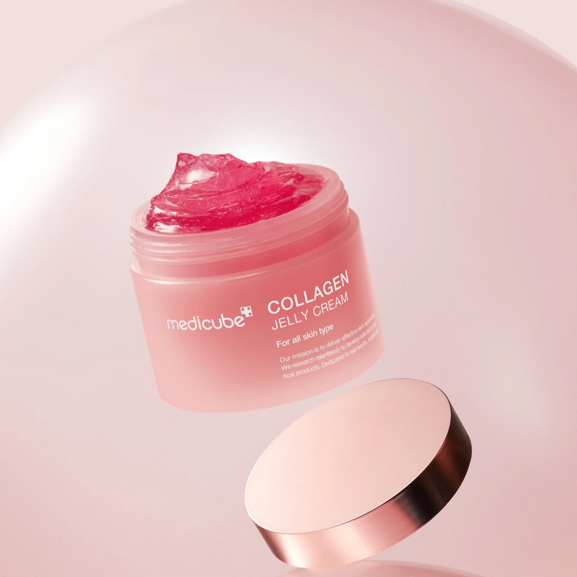 medicube collagen cream - bellubeauty